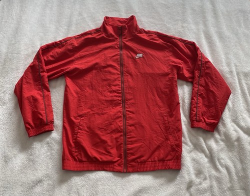 Nike vibrant red sportswear - red,